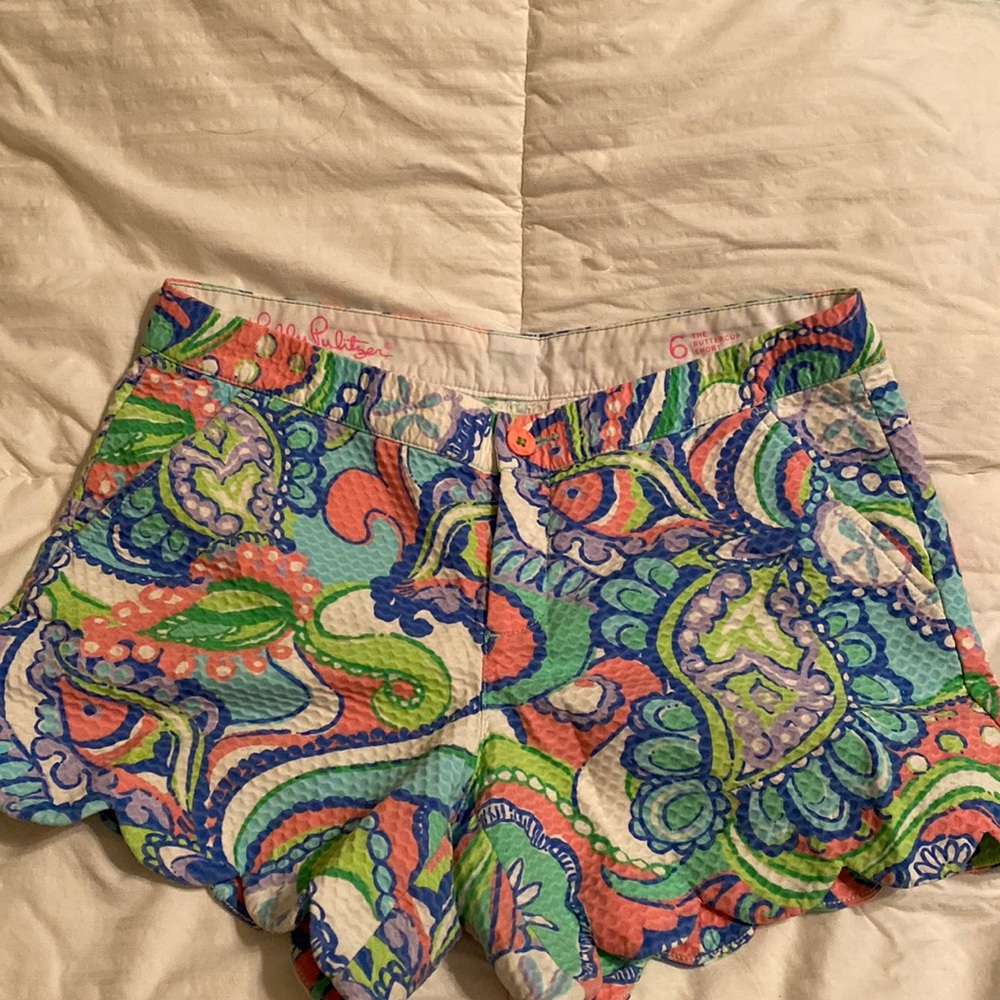Lilly Pulitzer Buttercup shorts